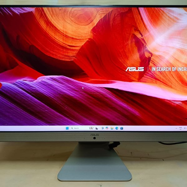 Asus Vivo AIO (all in one) 24″, Intel i5-8th Gen, 8GB RAM, 1 TB SSD+HDD, Geforce, Win11