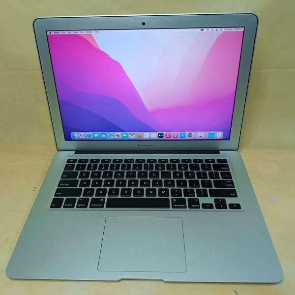 MACBOOK AIR 13″ 2015 Intel Core i5, 8GB RAM, 256GB SSD, Monterey